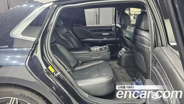 Genesis G90 2022 thumb 8
