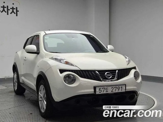 Nissan Juke 2013 thumb 5