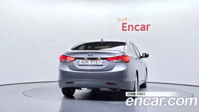 Hyundai Avante 2012 thumb 10
