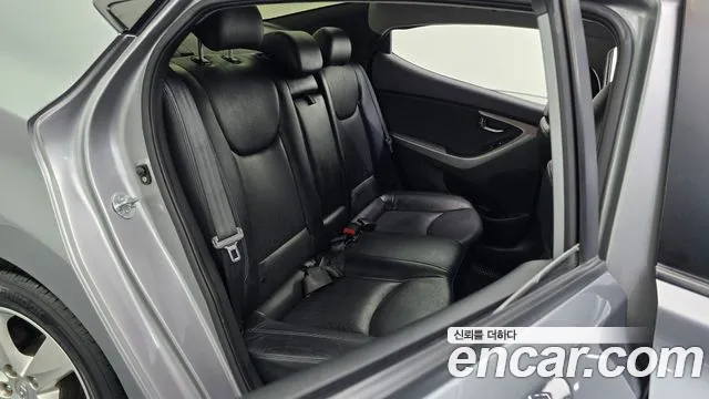 Hyundai Avante 2012 thumb 12