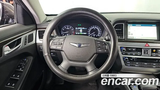 Genesis G80 2016 thumb 3