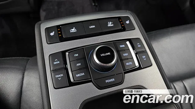 Genesis G80 2016 thumb 12