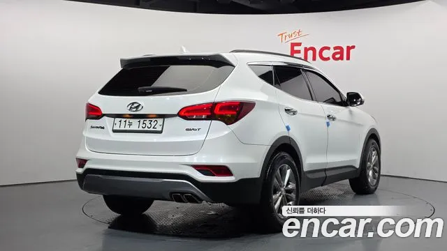 Hyundai Santafe 2015 thumb 5