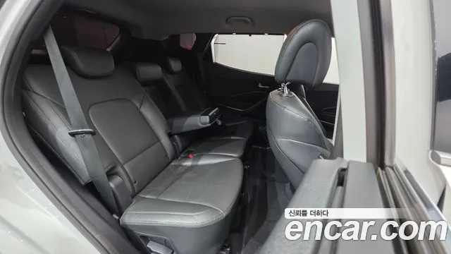 Hyundai Santafe 2015 thumb 2