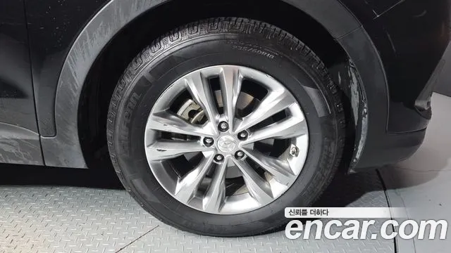 Hyundai Santafe 2016 thumb 2