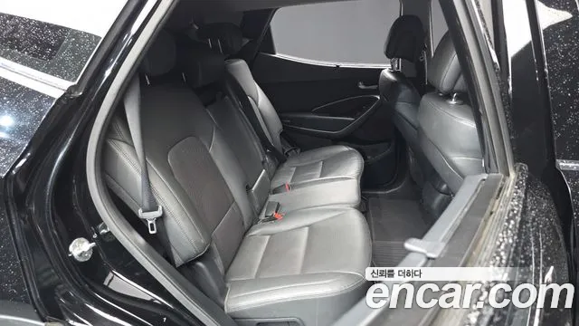 Hyundai Santafe 2016 thumb 5