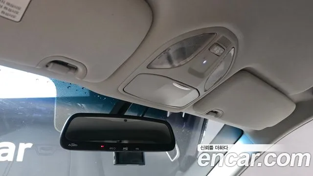 Hyundai Santafe 2016 thumb 6