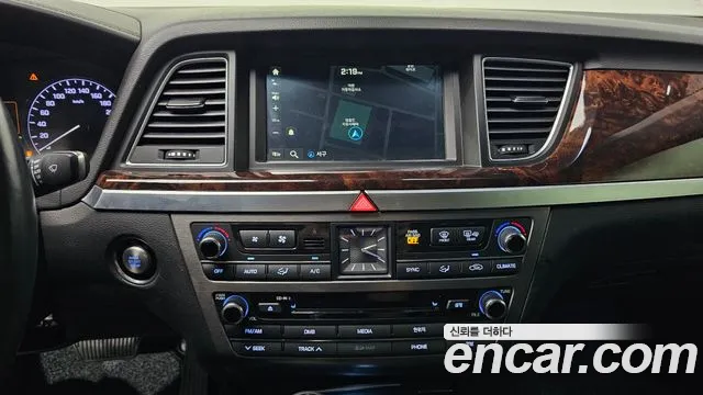 Hyundai Genesis 2015 thumb 9