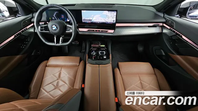 BMW 5 серии 2024 thumb 8