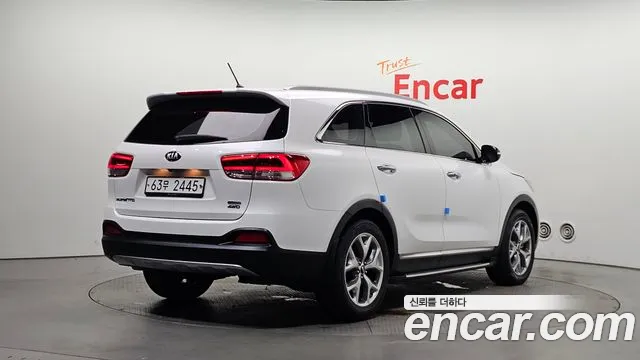 Kia Sorento 2015 thumb 4