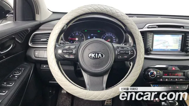 Kia Sorento 2015 thumb 11