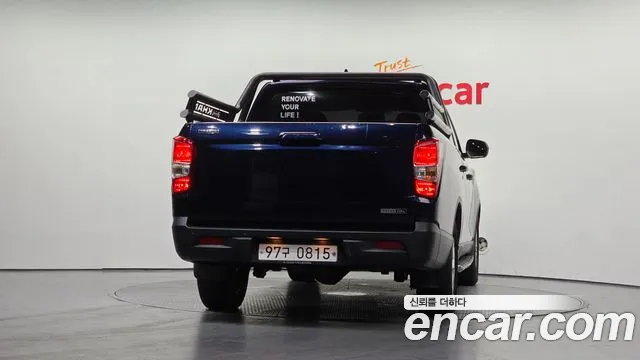 KGM Rexton 2019 thumb 11