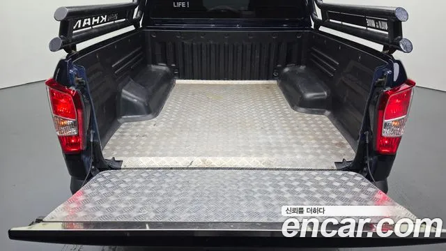 KGM Rexton 2019 thumb 3