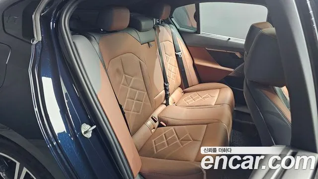 BMW 5 серии 2024 thumb 5