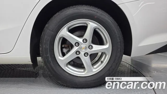 Chevrolet Malibu 2016 thumb 10