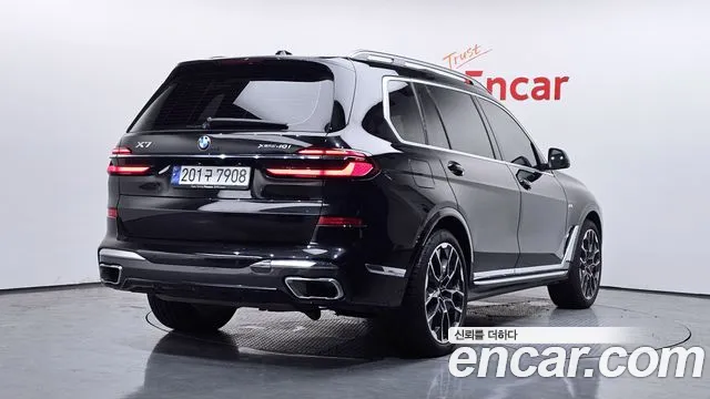 BMW X7 2024 thumb 6