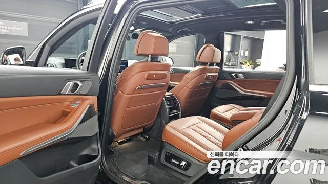 BMW X7 2024 thumb 2