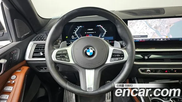 BMW X7 2024 thumb 3
