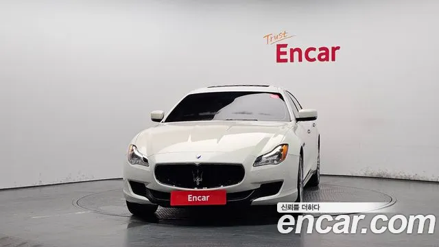 Maserati Quattroporte 2014 thumb 6