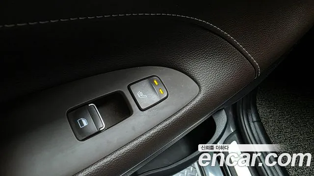 Hyundai Grandeur 2019 thumb 10