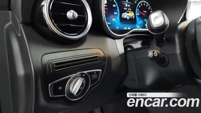 Mercedes-Benz GLC 2021 thumb 5