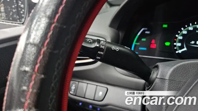 Hyundai Ioniq Electric 2016 thumb 9