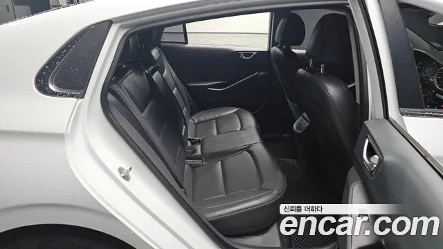 Hyundai Ioniq Electric 2016 thumb 5