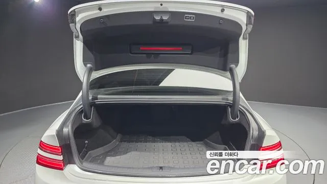 Genesis G80 2021 thumb 3