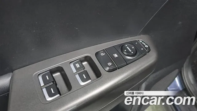 Kia Sportage 2017 thumb 8