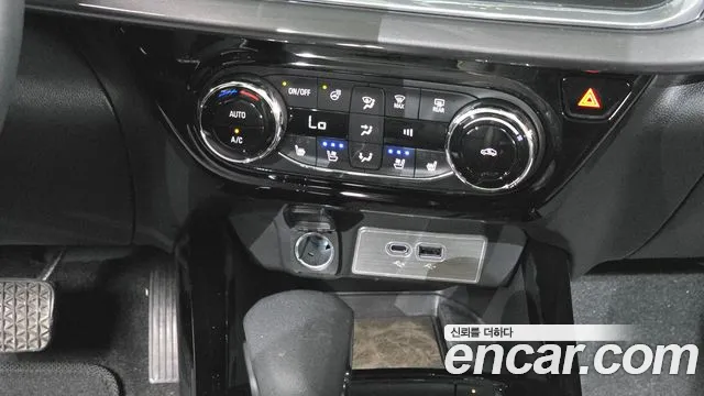 Chevrolet Tracker 2023 thumb 8