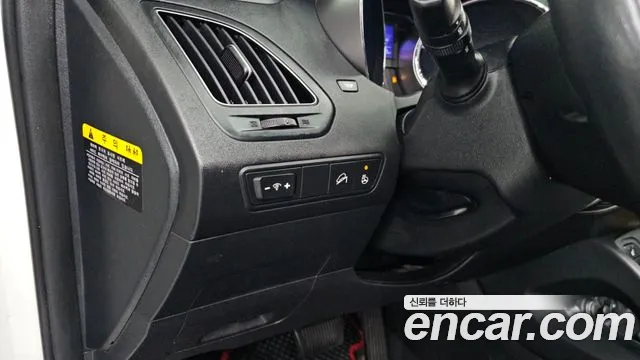 Hyundai Tucson 2013 thumb 12