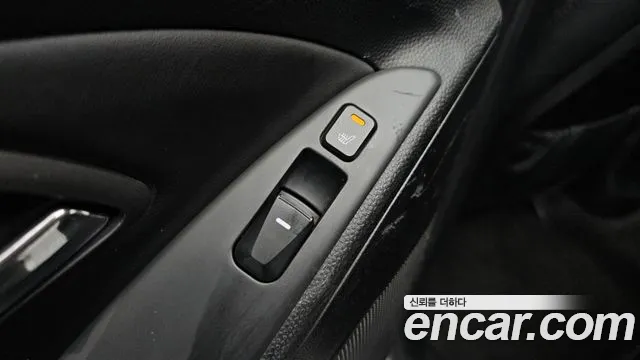 Hyundai Tucson 2013 thumb 8
