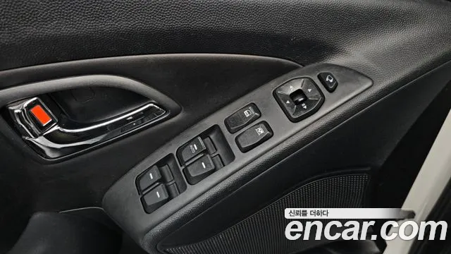 Hyundai Tucson 2013 thumb 11
