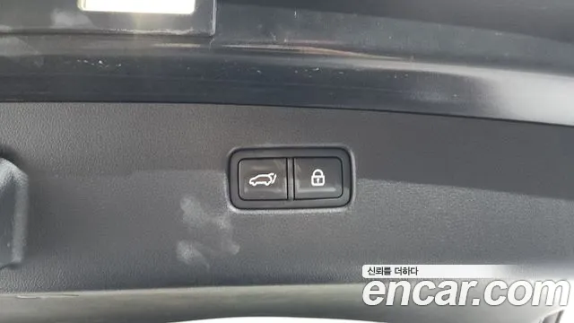 Genesis GV70 2021 thumb 9