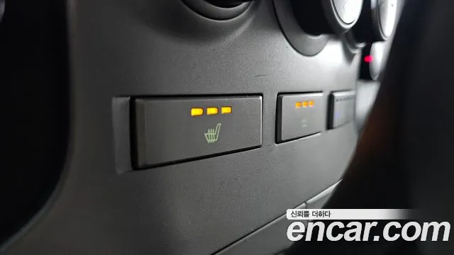 Hyundai Staria 2013 thumb 12