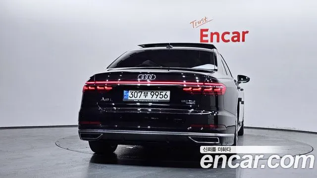 Audi A8 2020 thumb 7