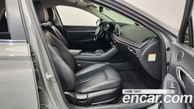 Hyundai Sonata 2022 thumb 2