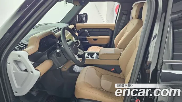 Land Rover Defender 2026 thumb 4