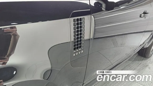 Land Rover Defender 2026 thumb 11