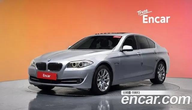 BMW 5 серии 2012 thumb 8