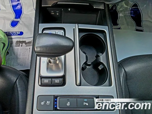 Genesis G80 2016 thumb 4