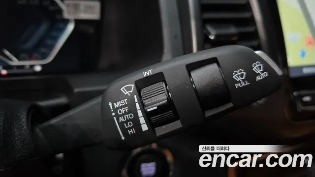 KGM Rexton 2022 thumb 4