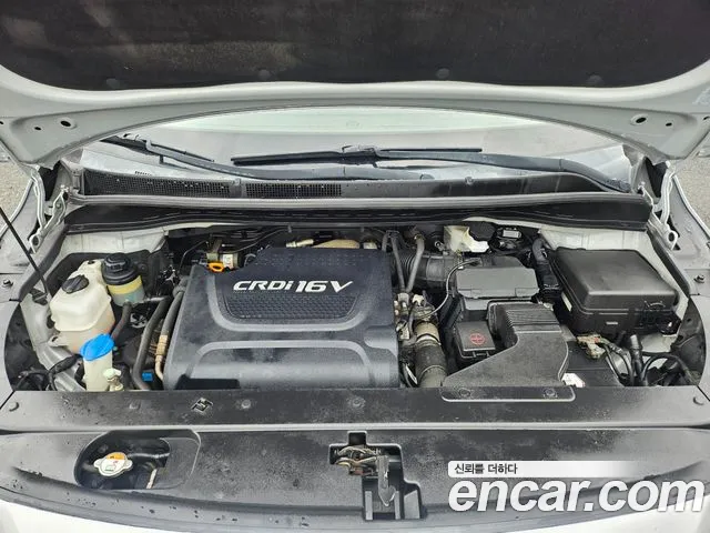 Kia Carnival 2015 thumb 4