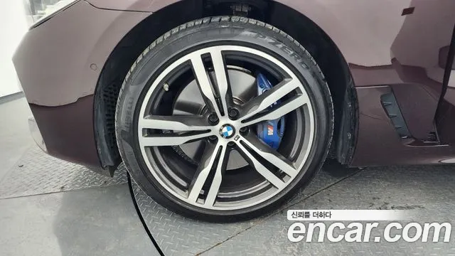 BMW 6 серии Gran Turismo 2019 thumb 2