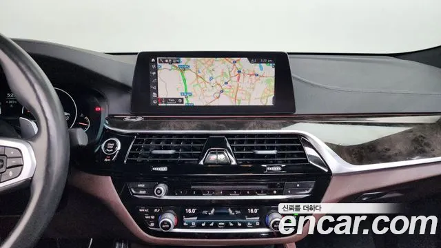 BMW 6 серии Gran Turismo 2019 thumb 7