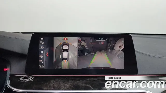 BMW 6 серии Gran Turismo 2019 thumb 11