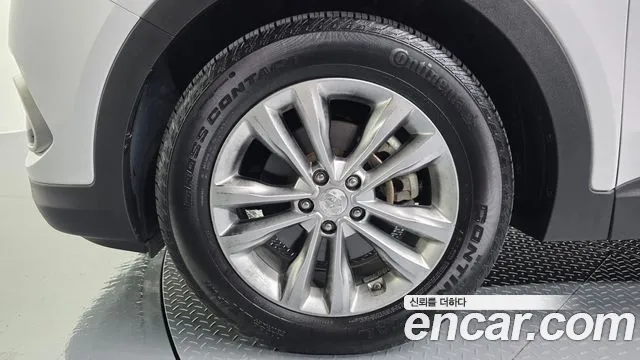 Hyundai Santafe 2018 thumb 5