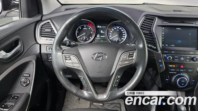 Hyundai Santafe 2018 thumb 7