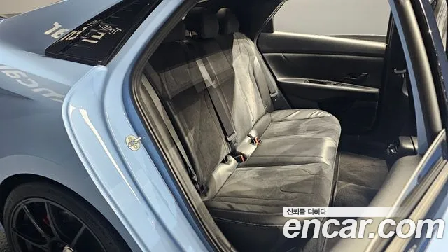 Hyundai Elantra 2022 thumb 9