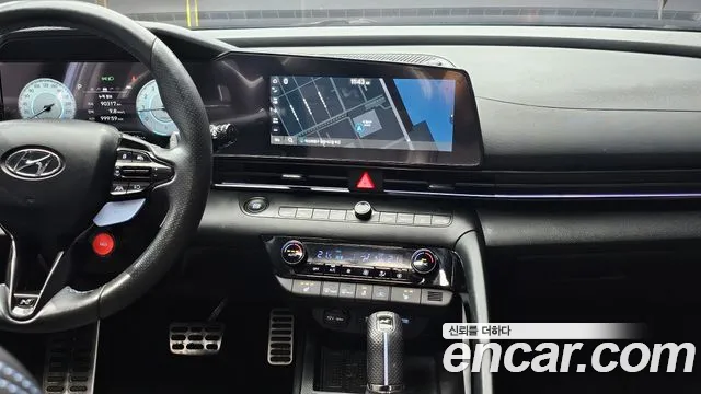 Hyundai Elantra 2022 thumb 5